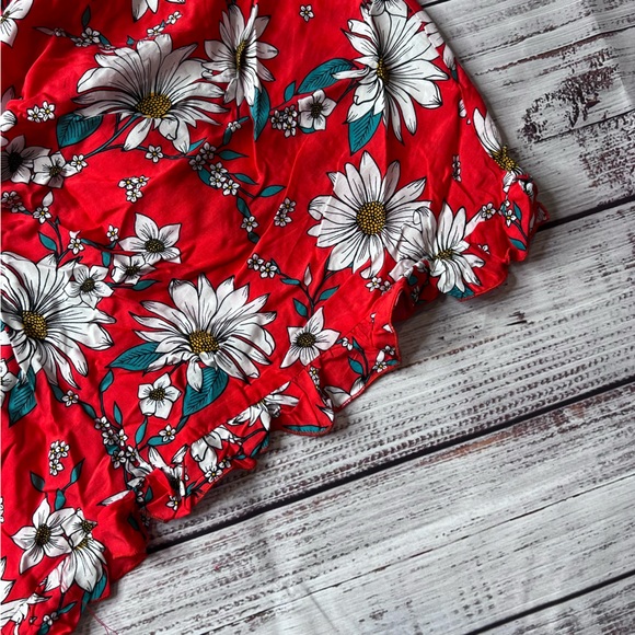 Jessica Simpson Daisy Swim Coverup - Picture 5 of 6